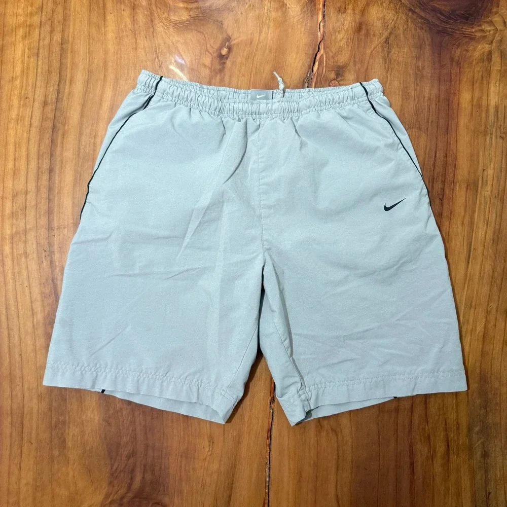 Vintage Y2K Nike Mens Shorts Medium Logo Stripe Mesh Lined Athletic B3-16
